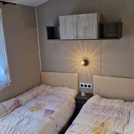 Mobil Home 8 Couchages Dans Camping 4 Etoiles A Pont Aven 29930 Екстериор снимка